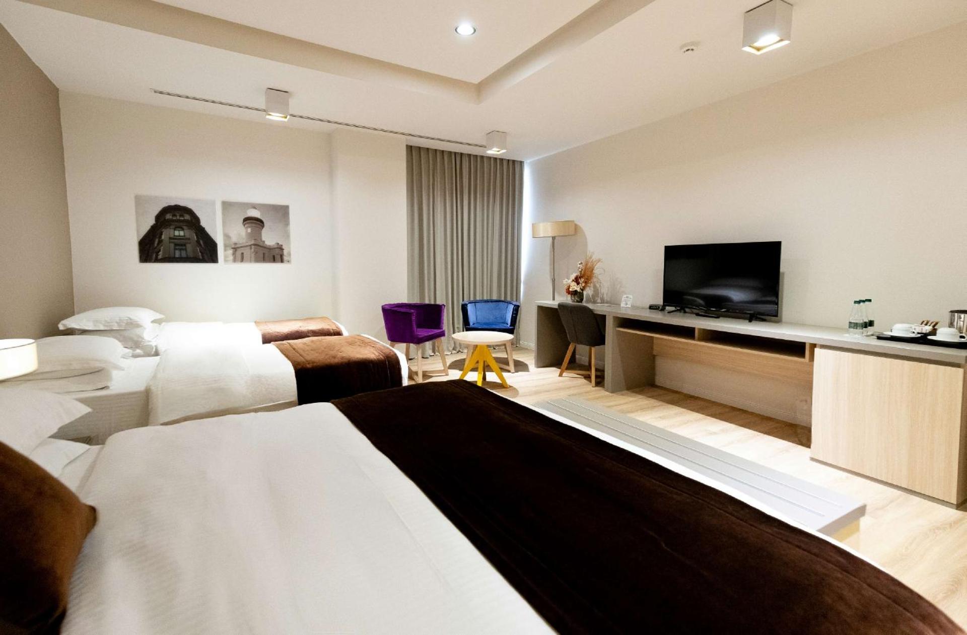 Best Western Premier Ark Hotel - Photo 3