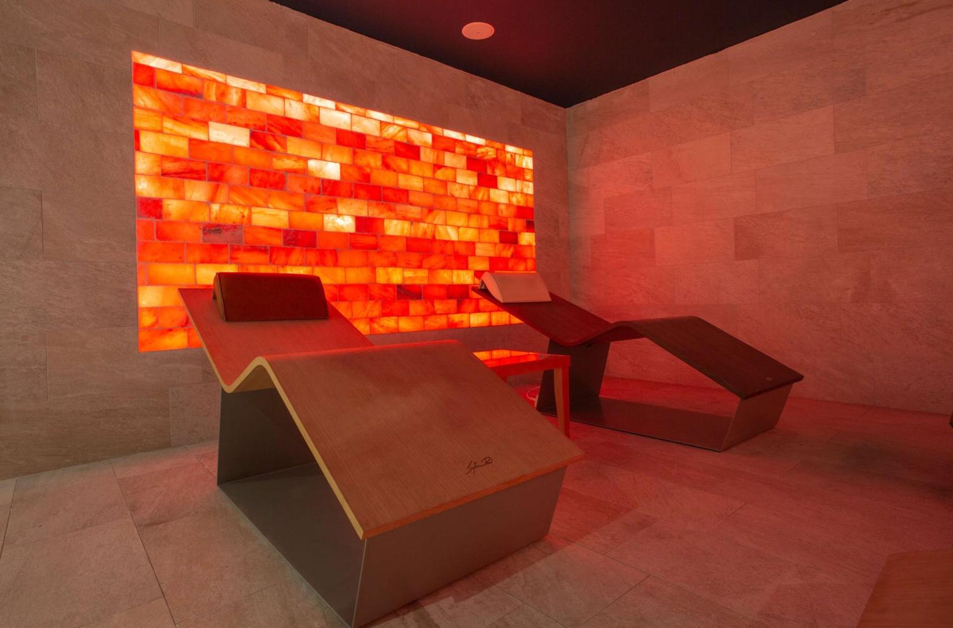 Best Western Premier Ark Hotel - Photo 112