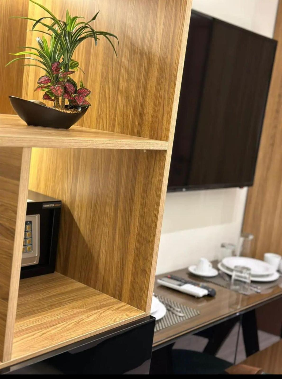 Elite Boutique Hotel - Photo 3