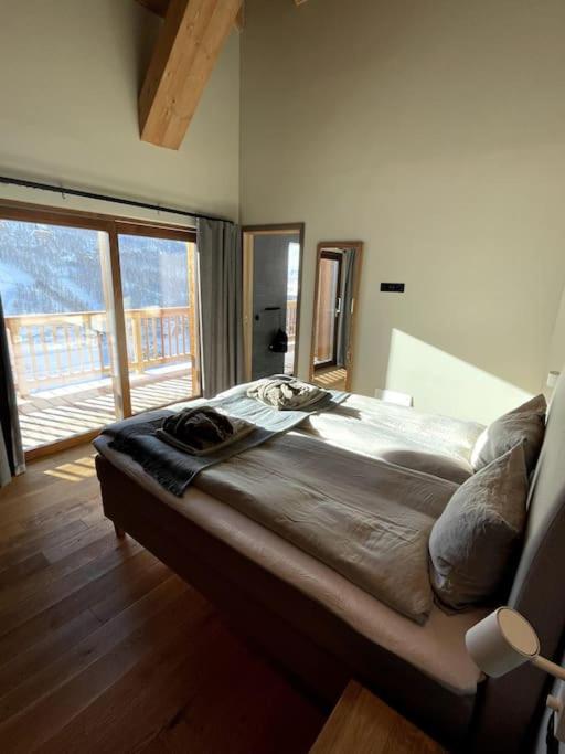 Skiing Resort In The Italian Alps, Chalet Cervinia - Photo 4
