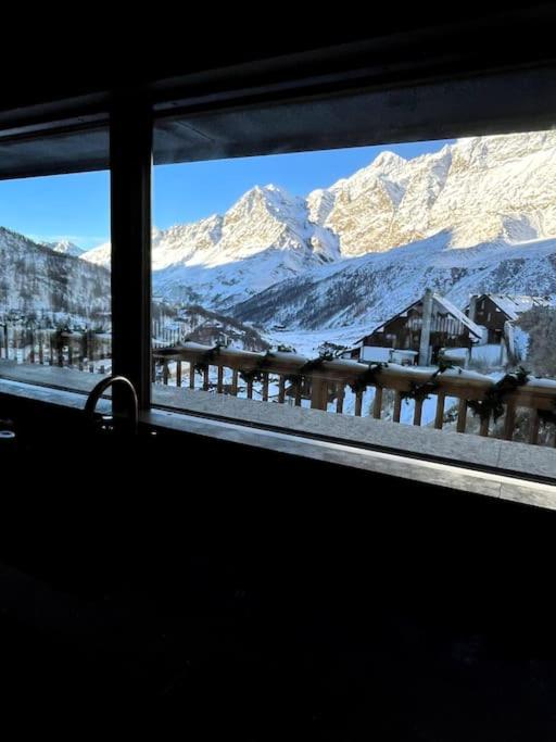 Skiing Resort In The Italian Alps, Chalet Cervinia - Photo 5