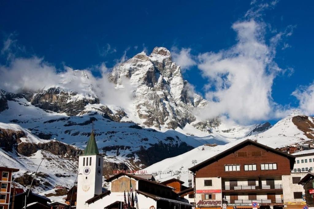 Skiing Resort In The Italian Alps, Chalet Cervinia - Photo 10