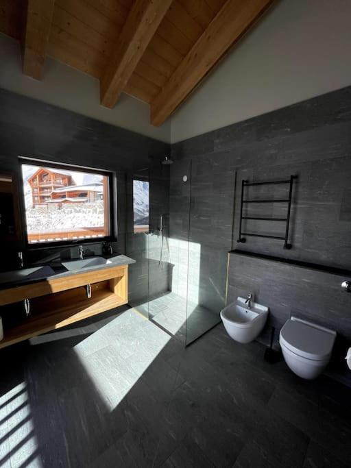 Skiing Resort In The Italian Alps, Chalet Cervinia - Photo 12