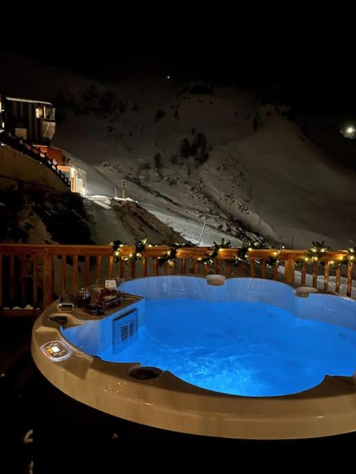 Skiing Resort In The Italian Alps, Chalet Cervinia - Photo 17