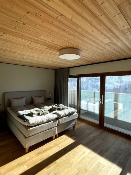 Skiing Resort In The Italian Alps, Chalet Cervinia - Photo 22