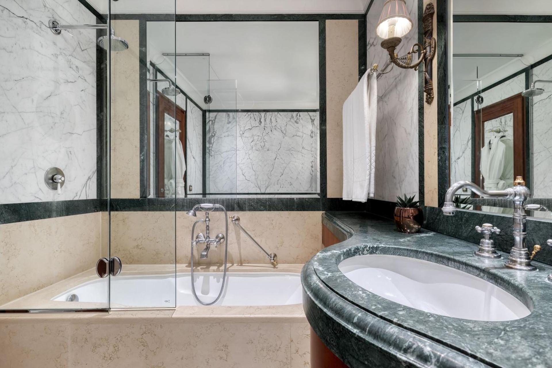 Hotel Grande Bretagne, a Luxury Collection Hotel, Athens - Photo 41