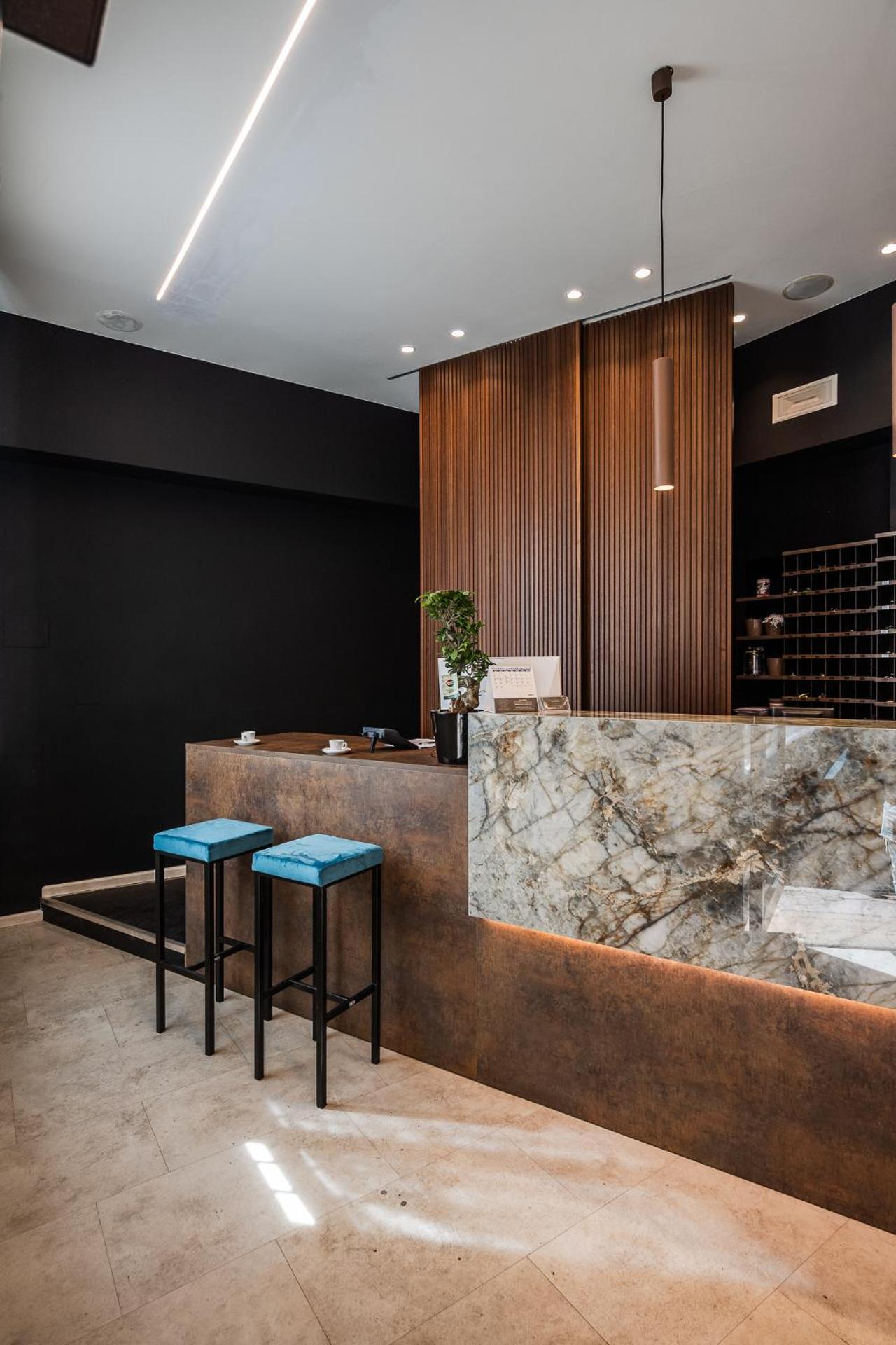 Hotel Astoria - Photo 14