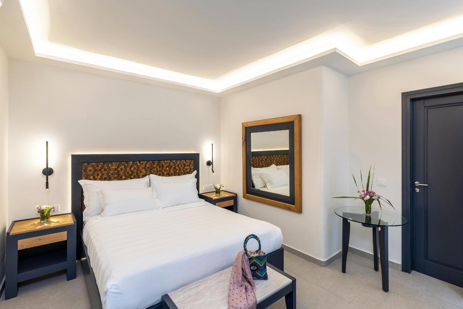 Petinos Hotel - Photo 93