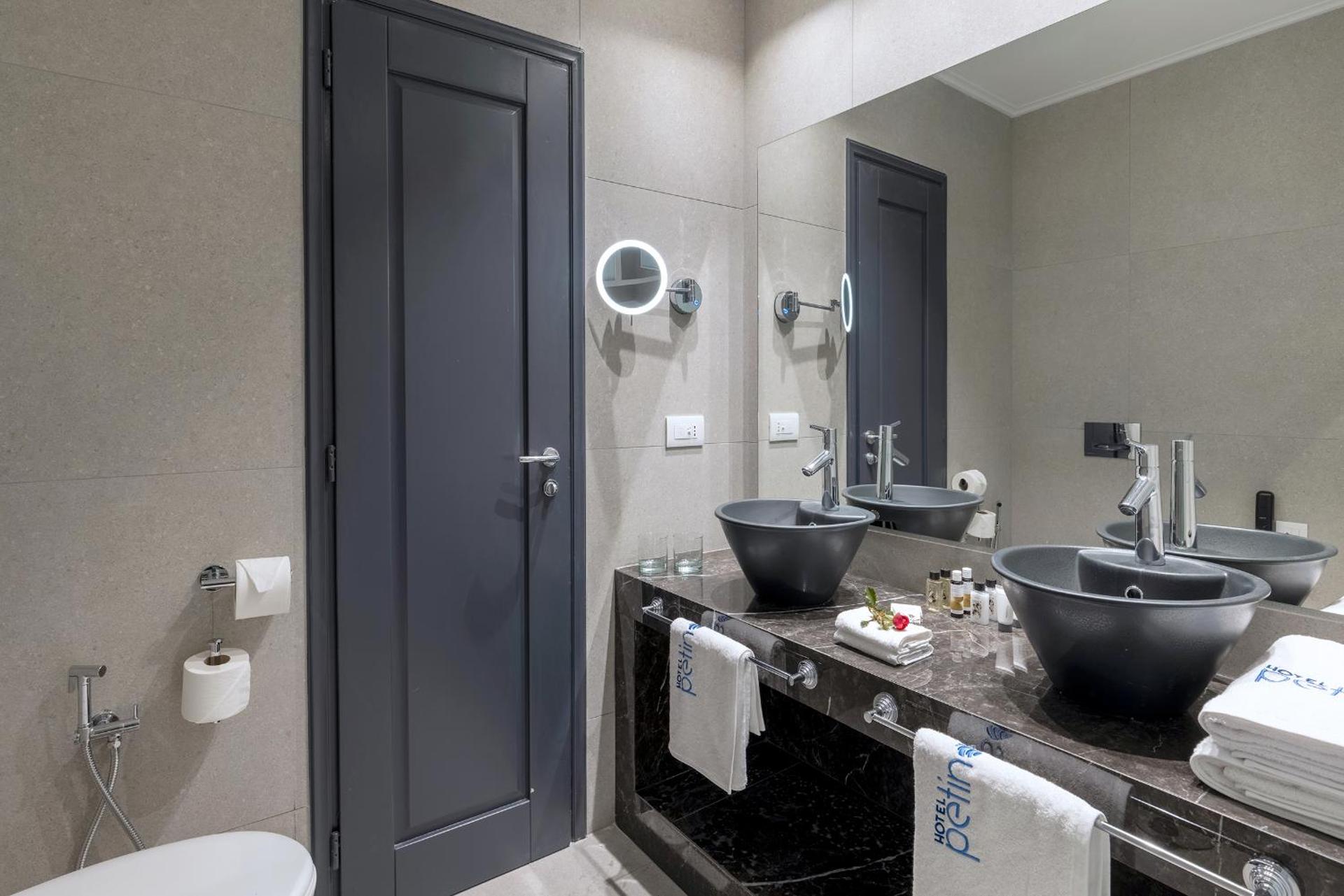 Petinos Hotel - Photo 97