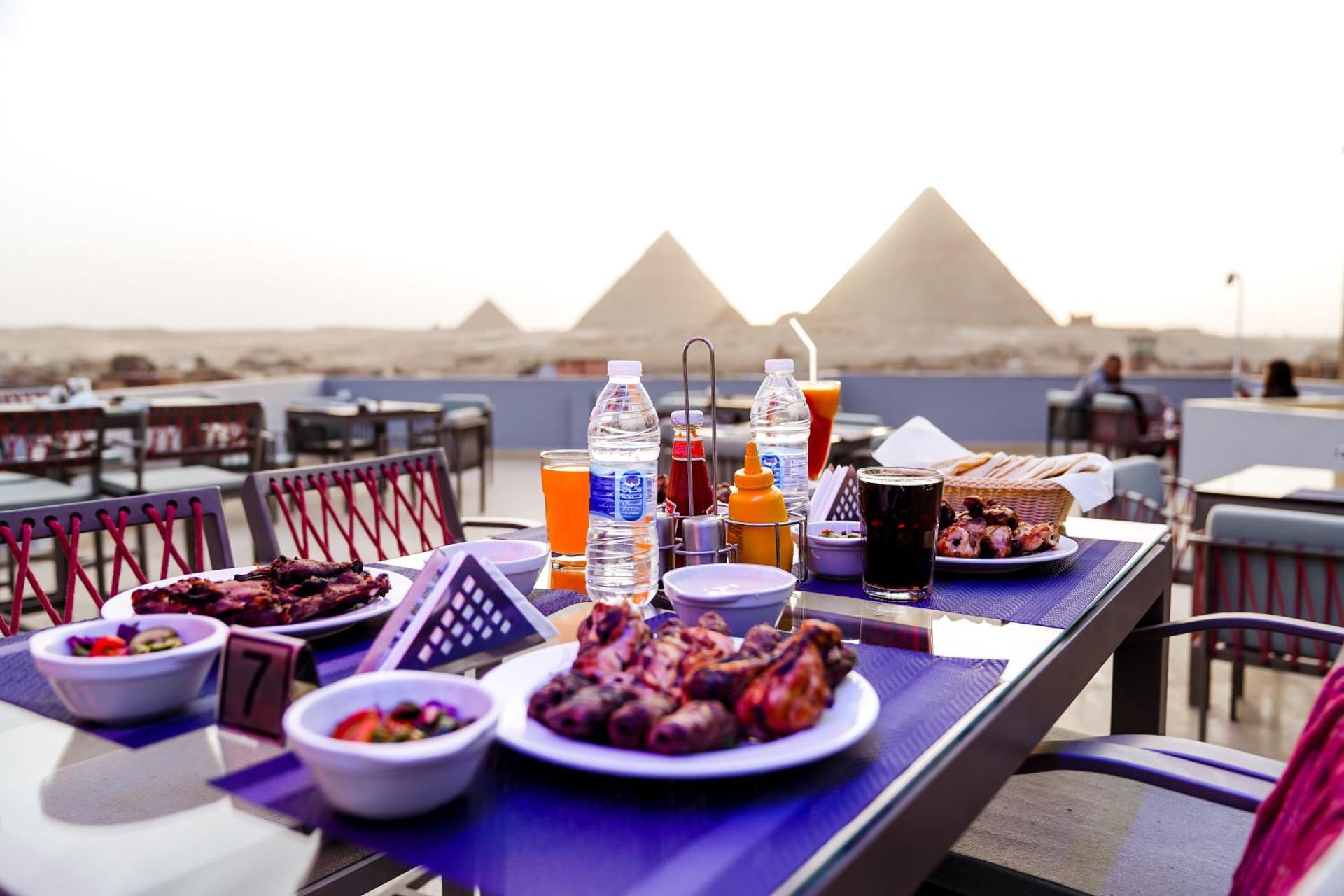 Pyramids Sun Land Veiw - Photo 2