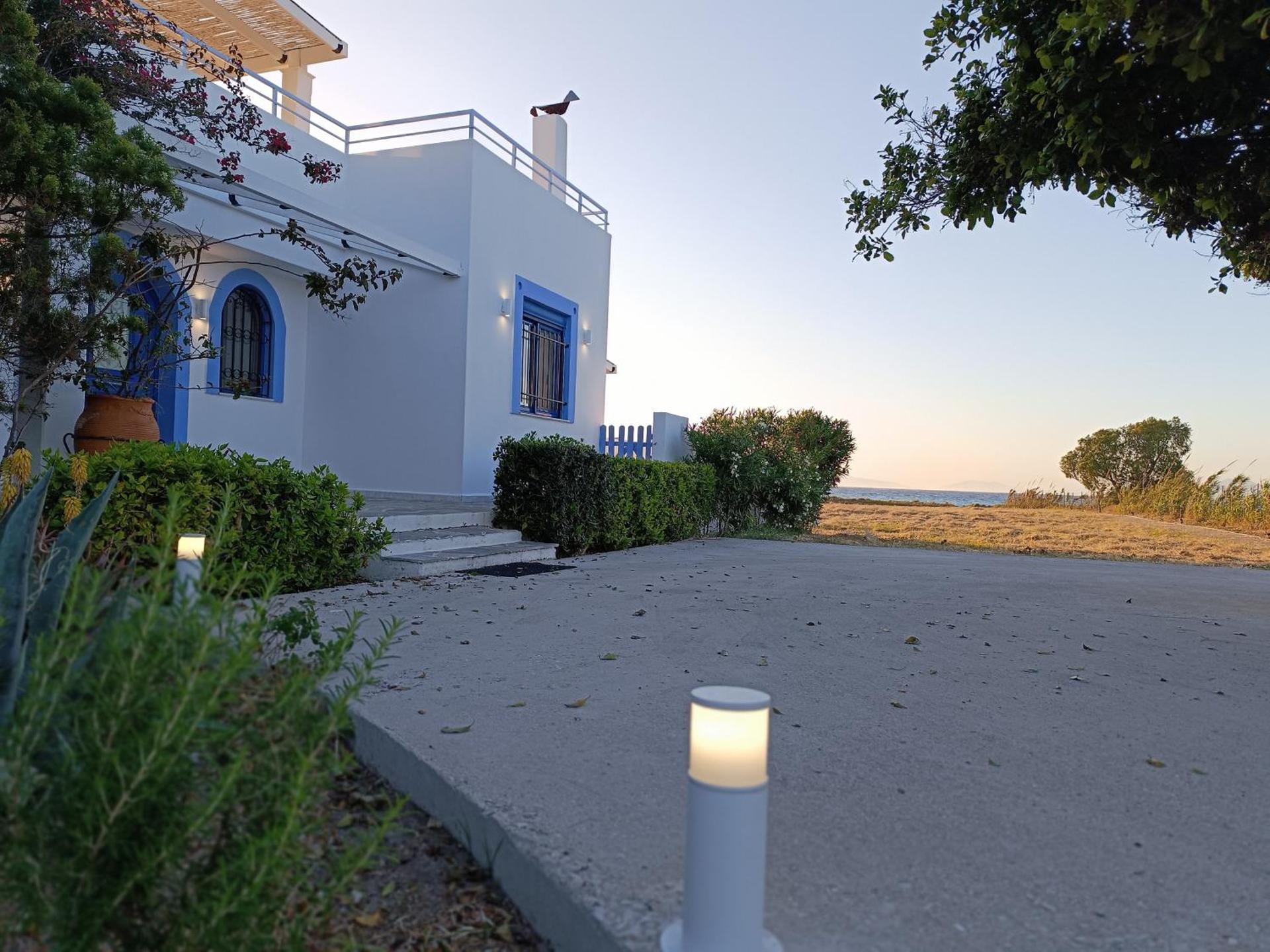 Nautilus Beach House - Photo 69