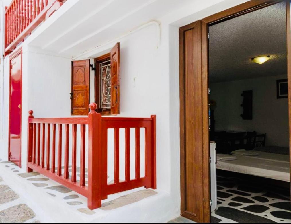 Studio Eleni - Photo 38