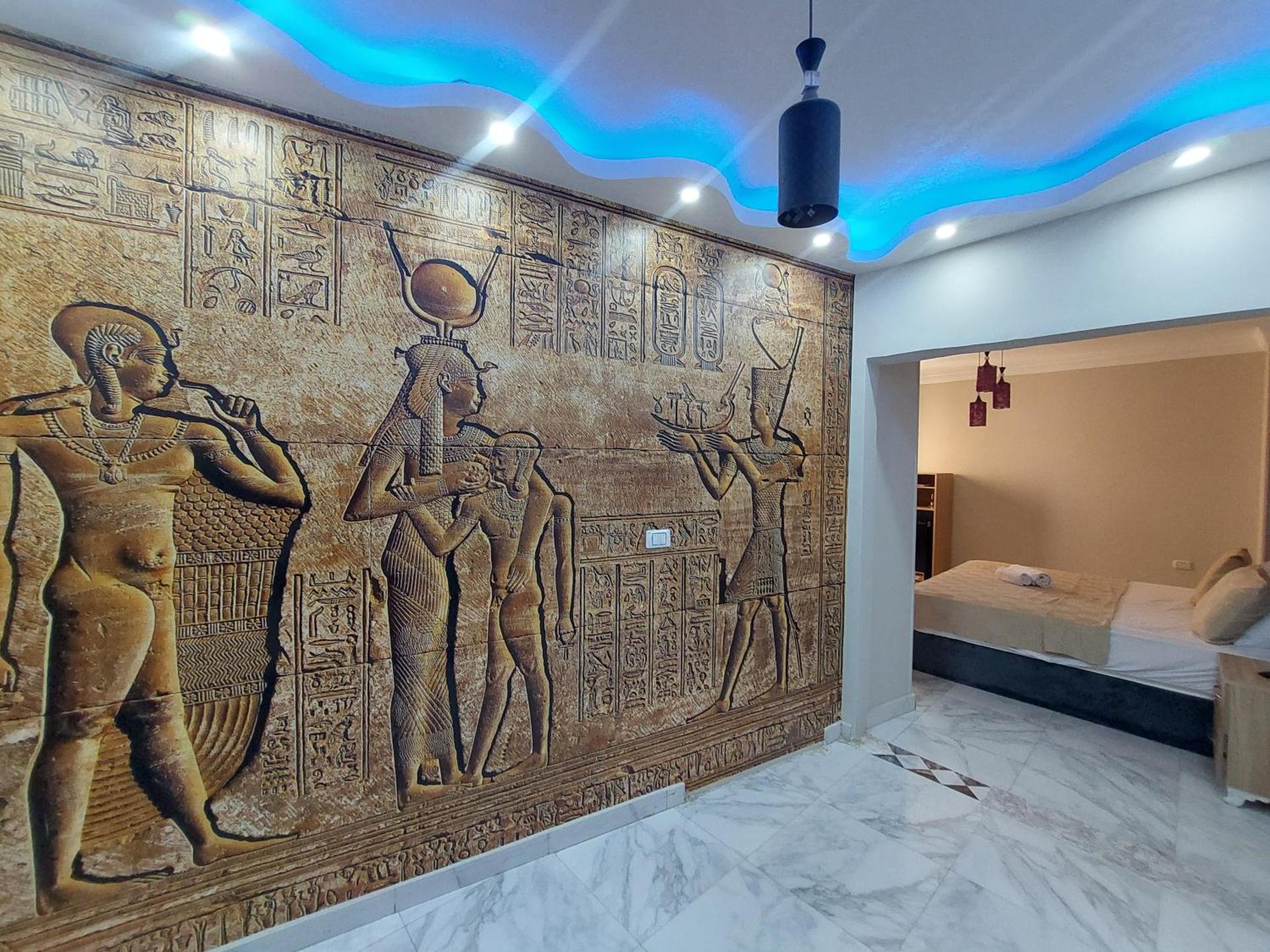 Golden Grand Museum Hotel - Photo 32