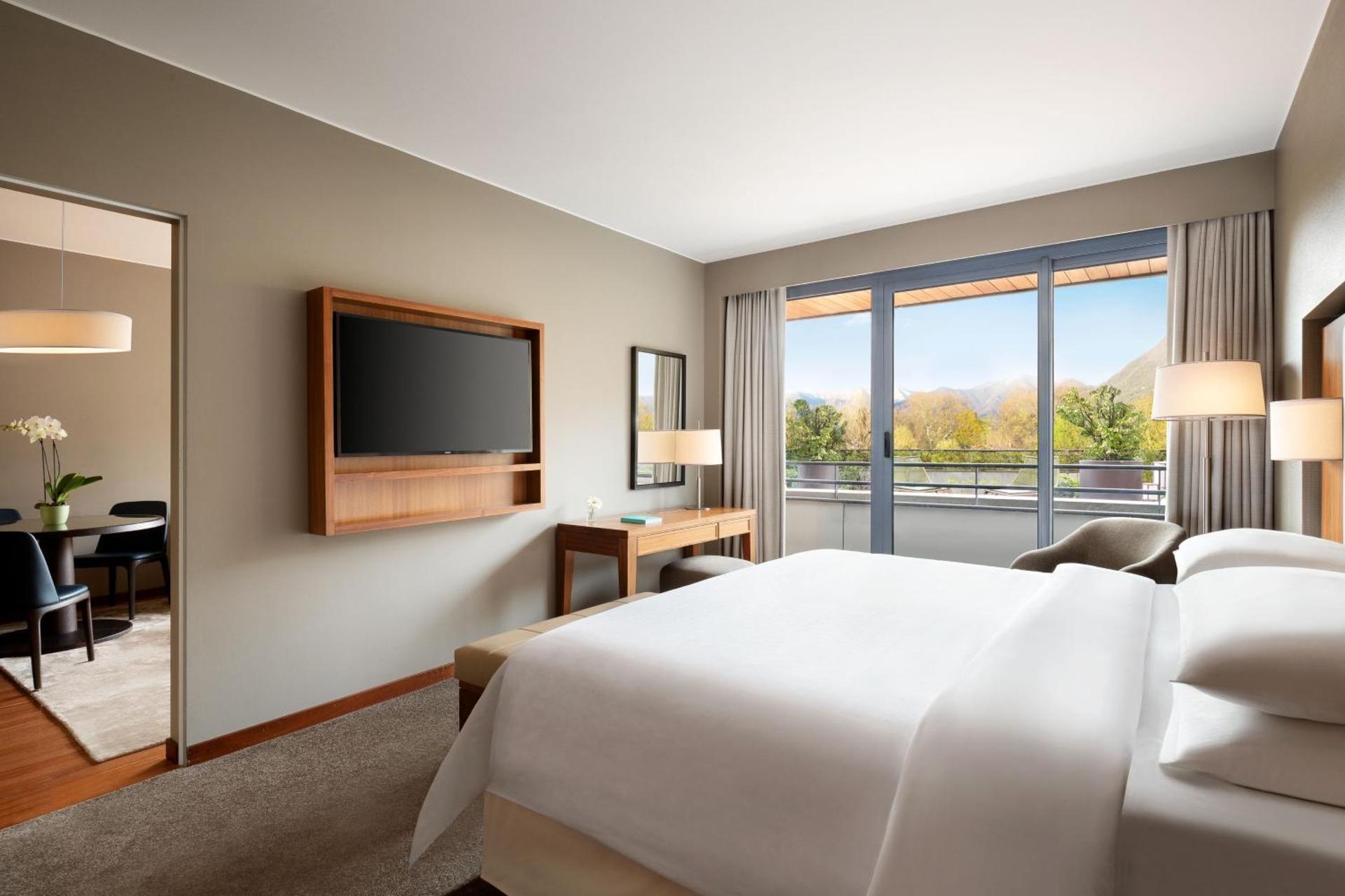 Sheraton Lake Como Hotel - Photo 34