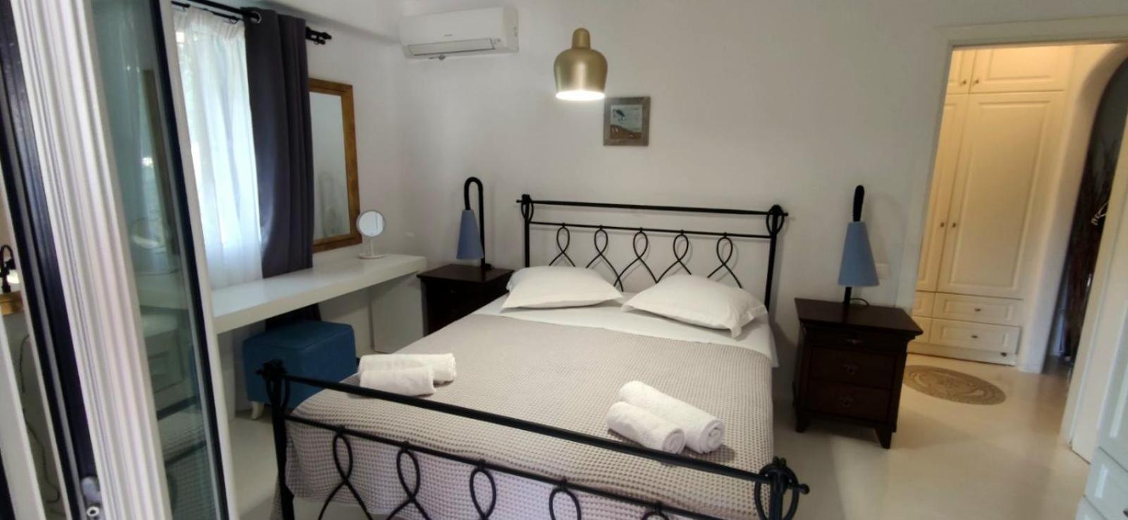 Mykonian Iros Suites & Villas - Photo 36