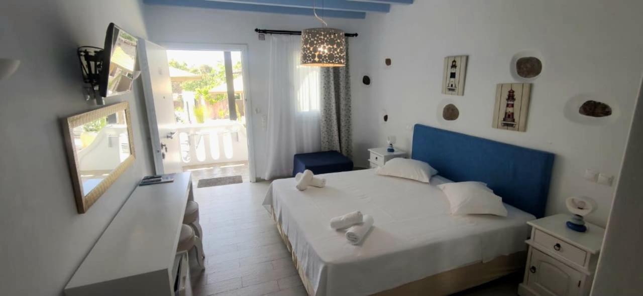 Mykonian Iros Suites & Villas - Photo 100