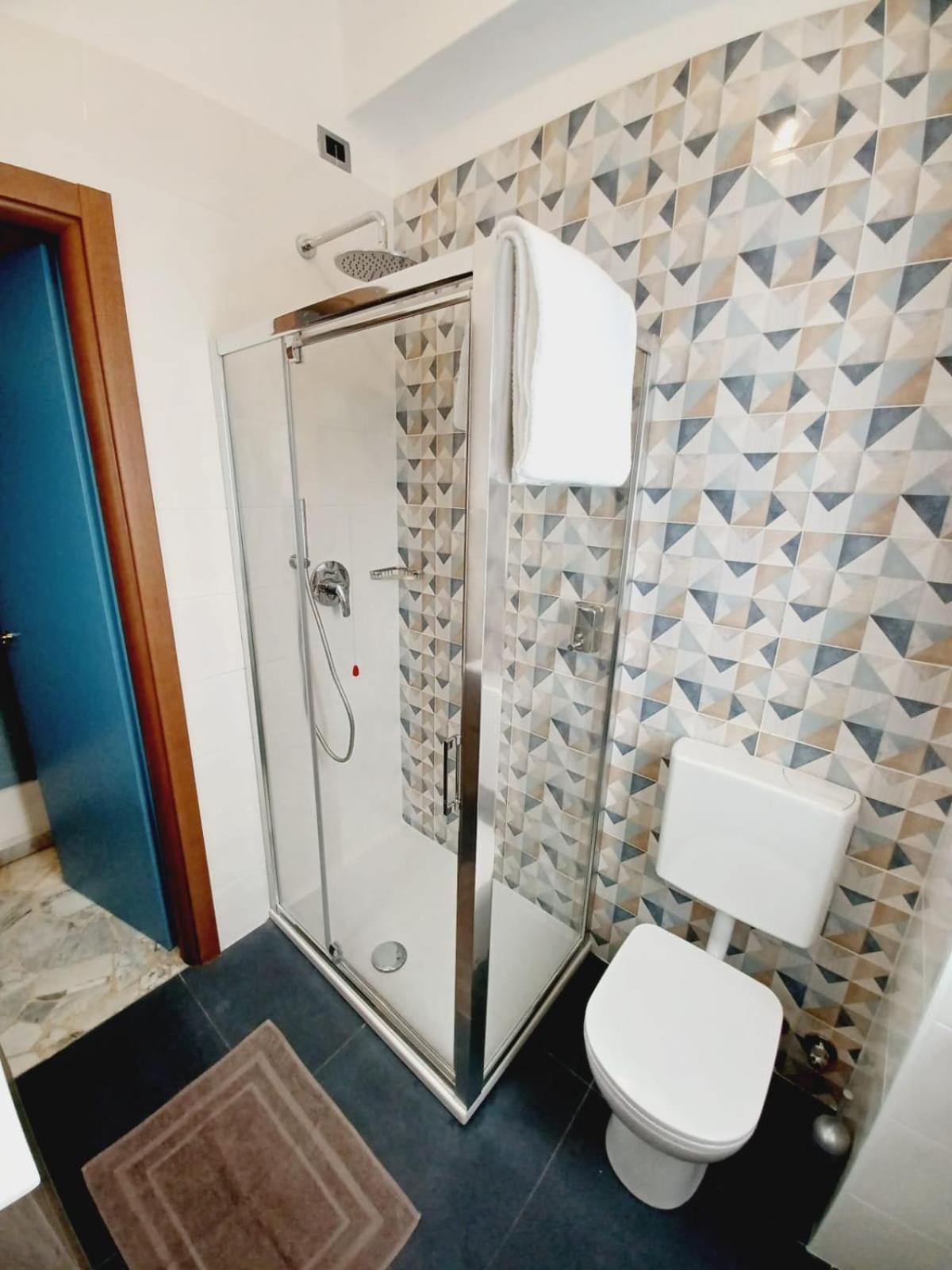 Hotel Ariston - Photo 76