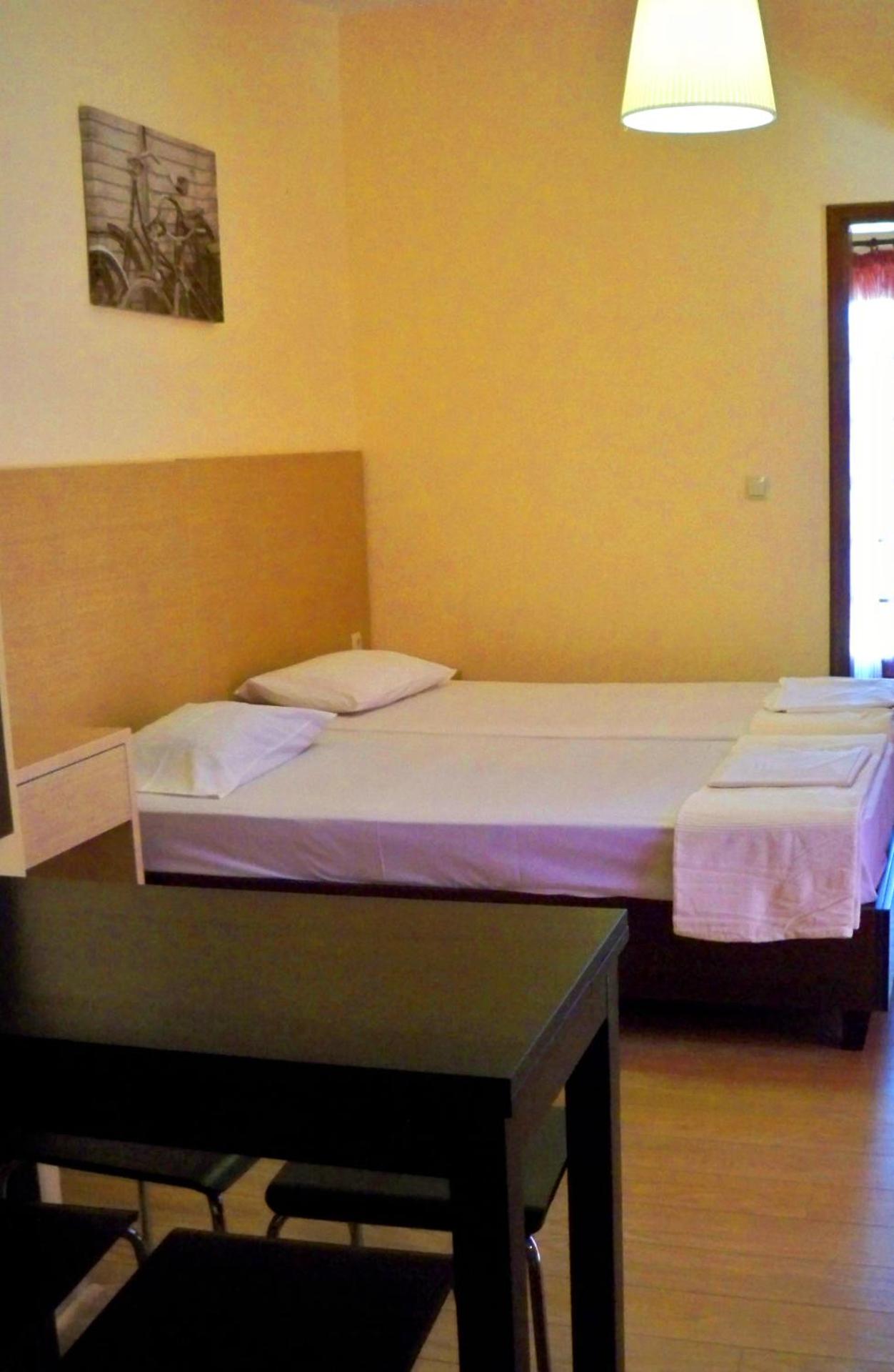 Philoxenia Hotel & Studios - Photo 40