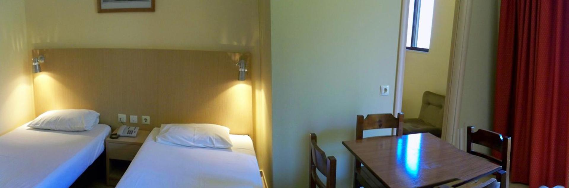 Philoxenia Hotel & Studios - Photo 26