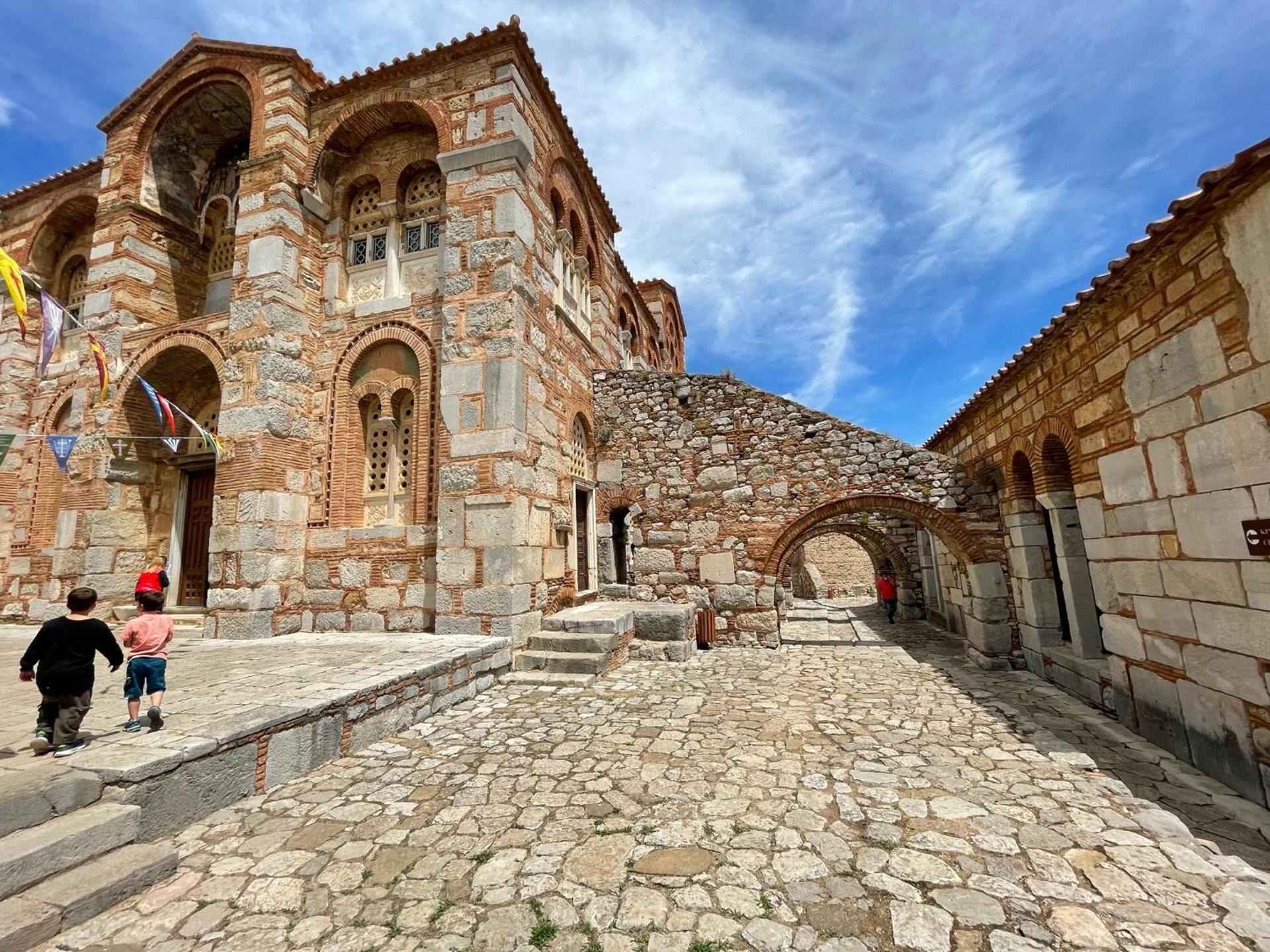 Fedriades Delphi Hotel - Photo 153