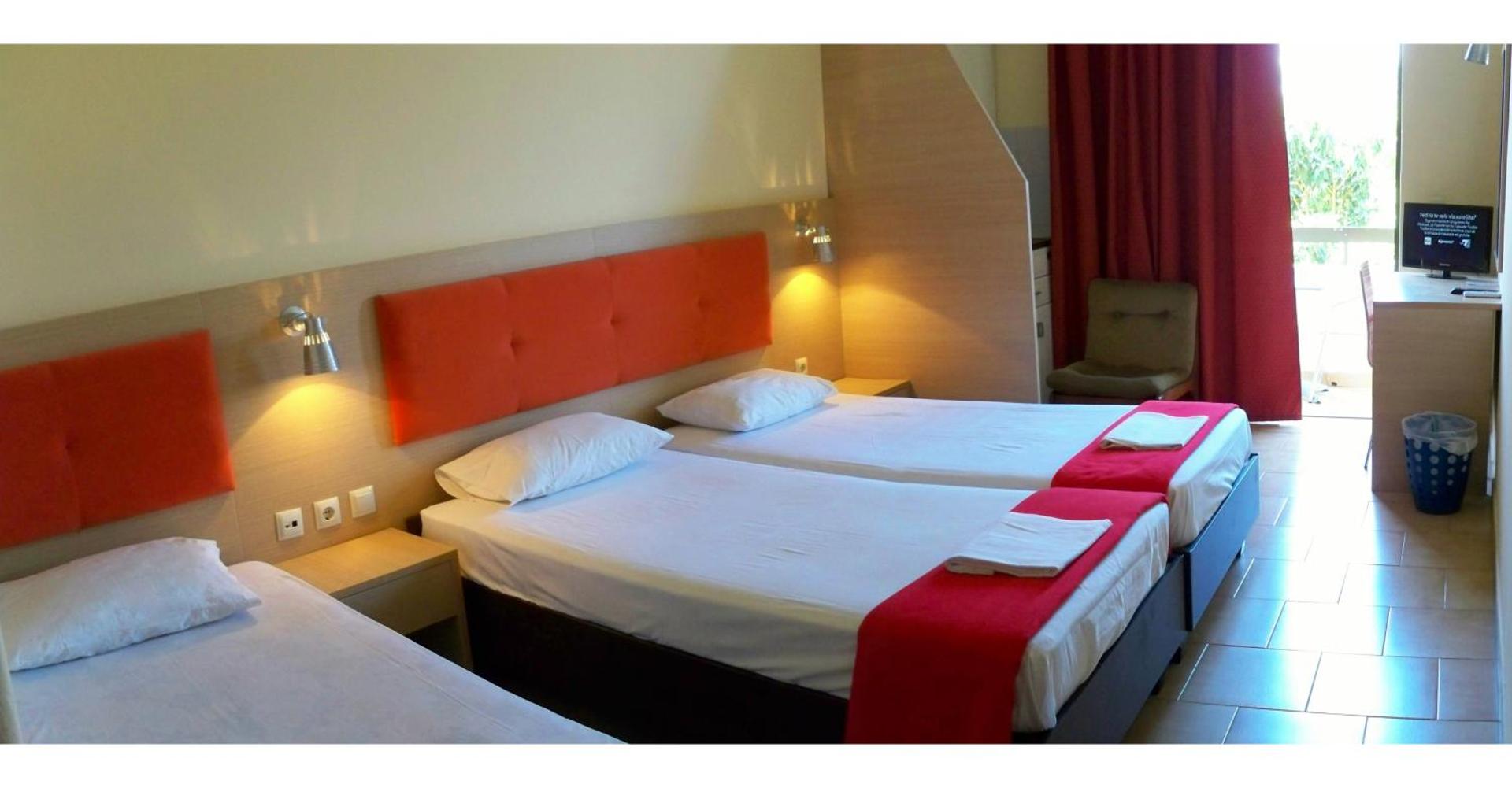 Philoxenia Hotel & Studios - Photo 96