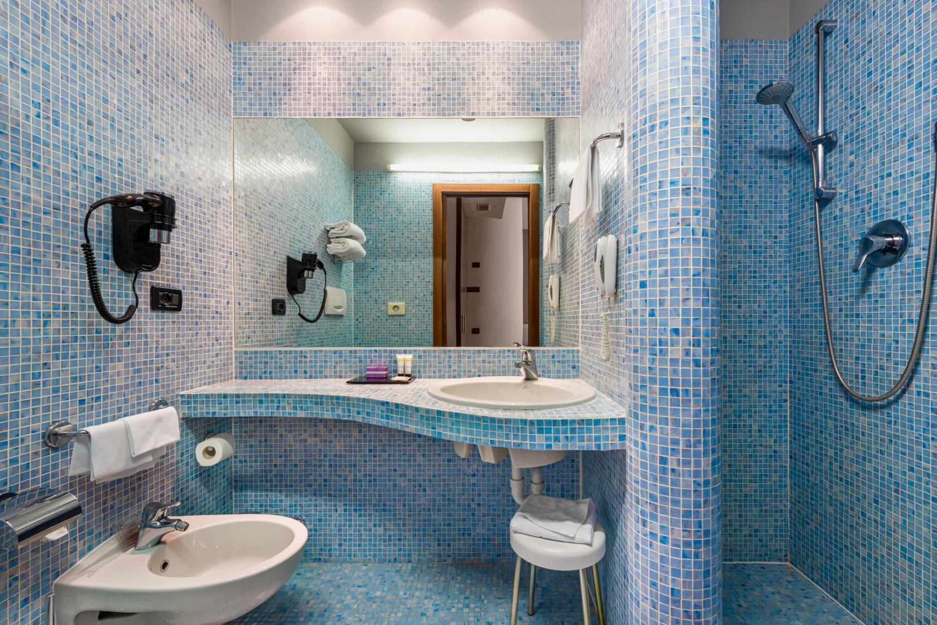 Art Hotel Boston - Photo 103