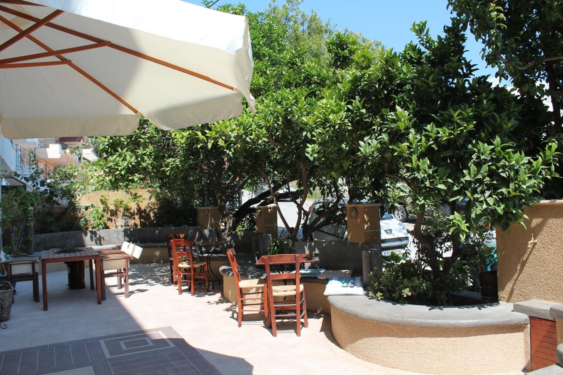Philoxenia Hotel & Studios - Photo 101