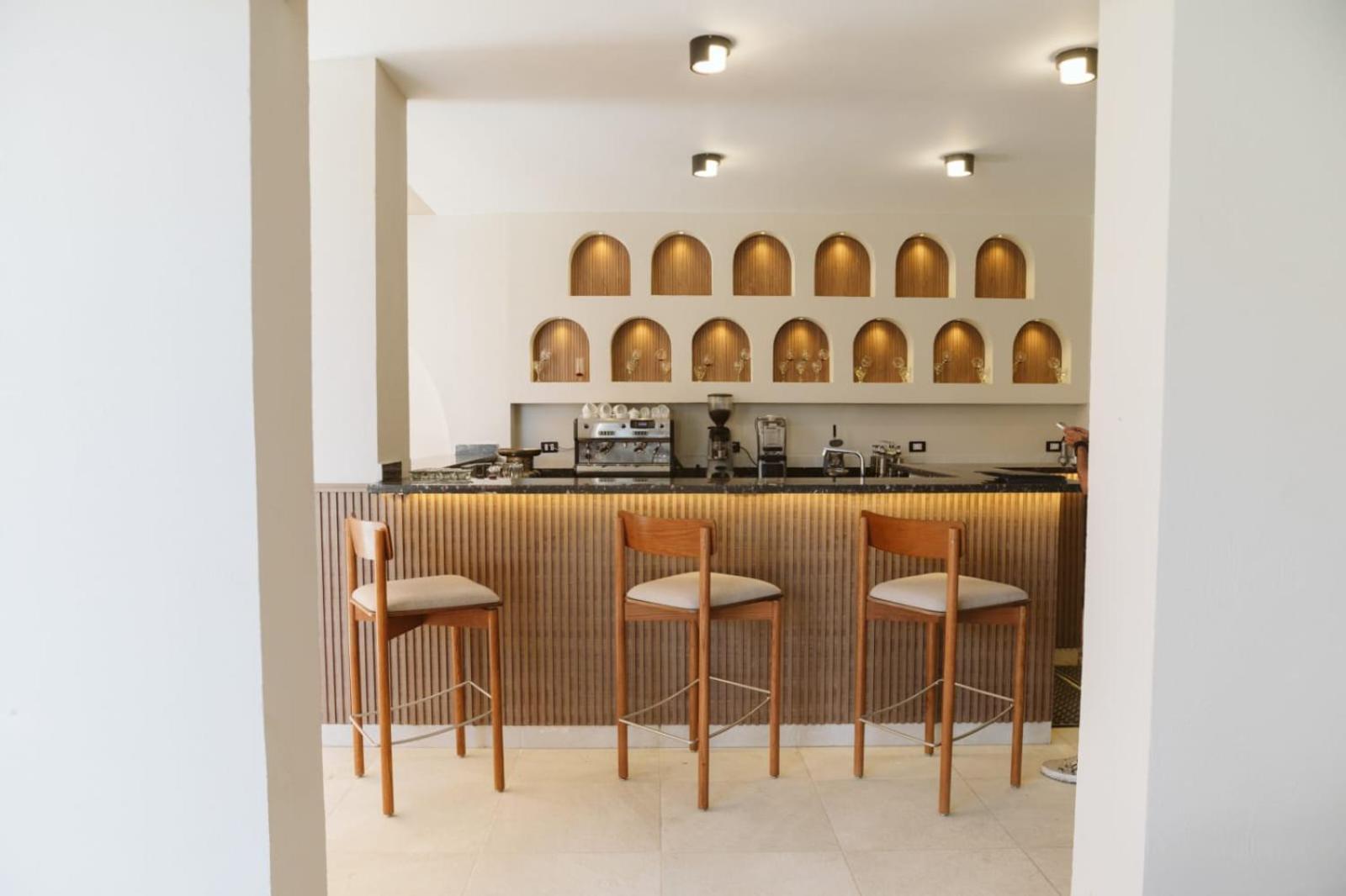 TK Royal & Spa - Photo 8