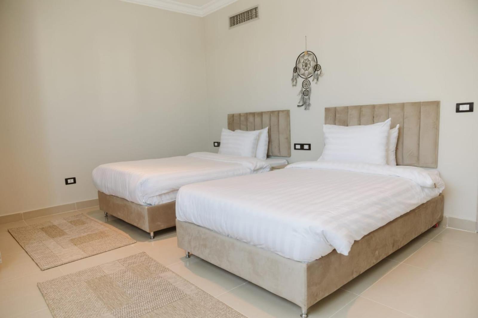 TK Royal & Spa - Photo 21