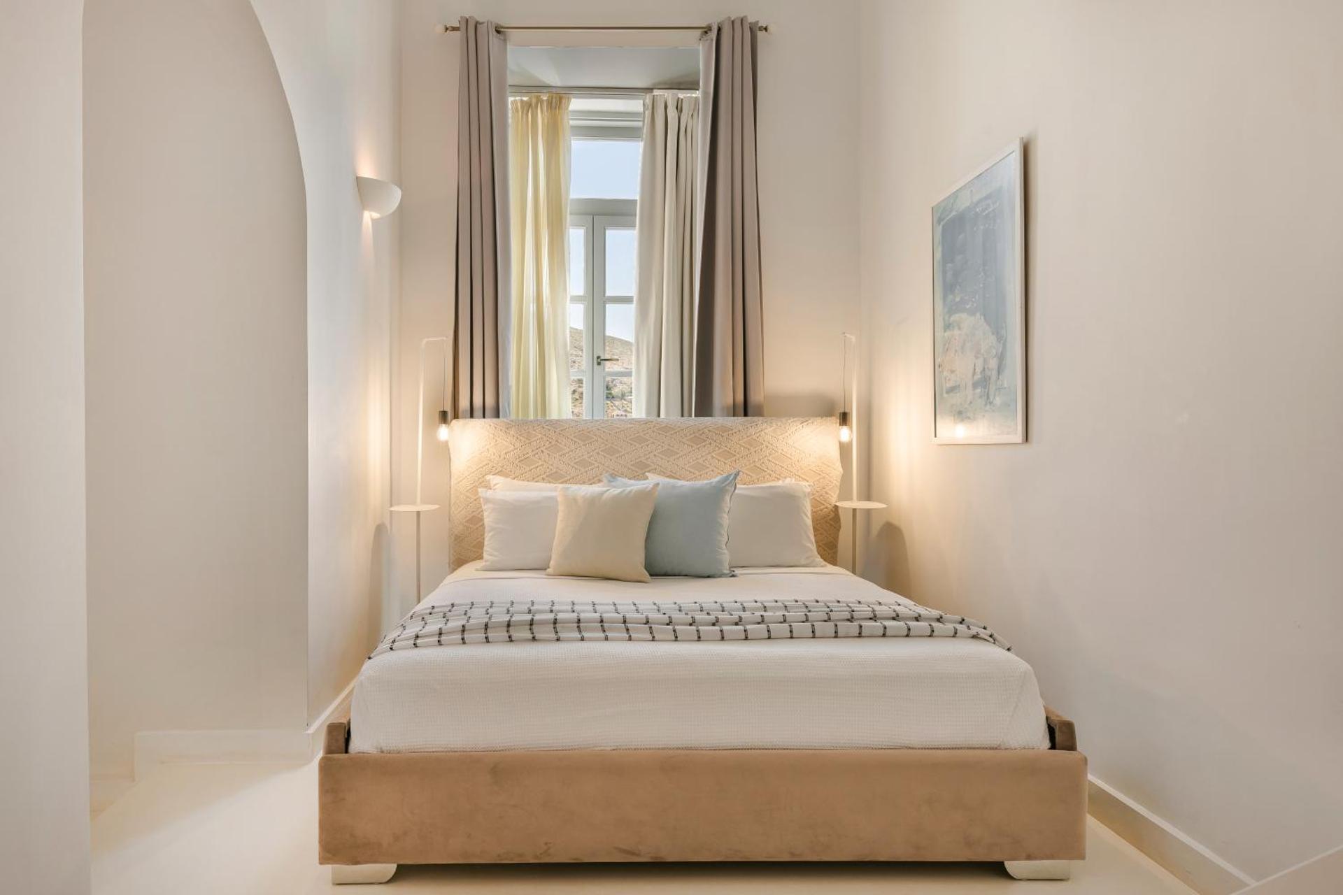 Hydra Hotel - Photo 58