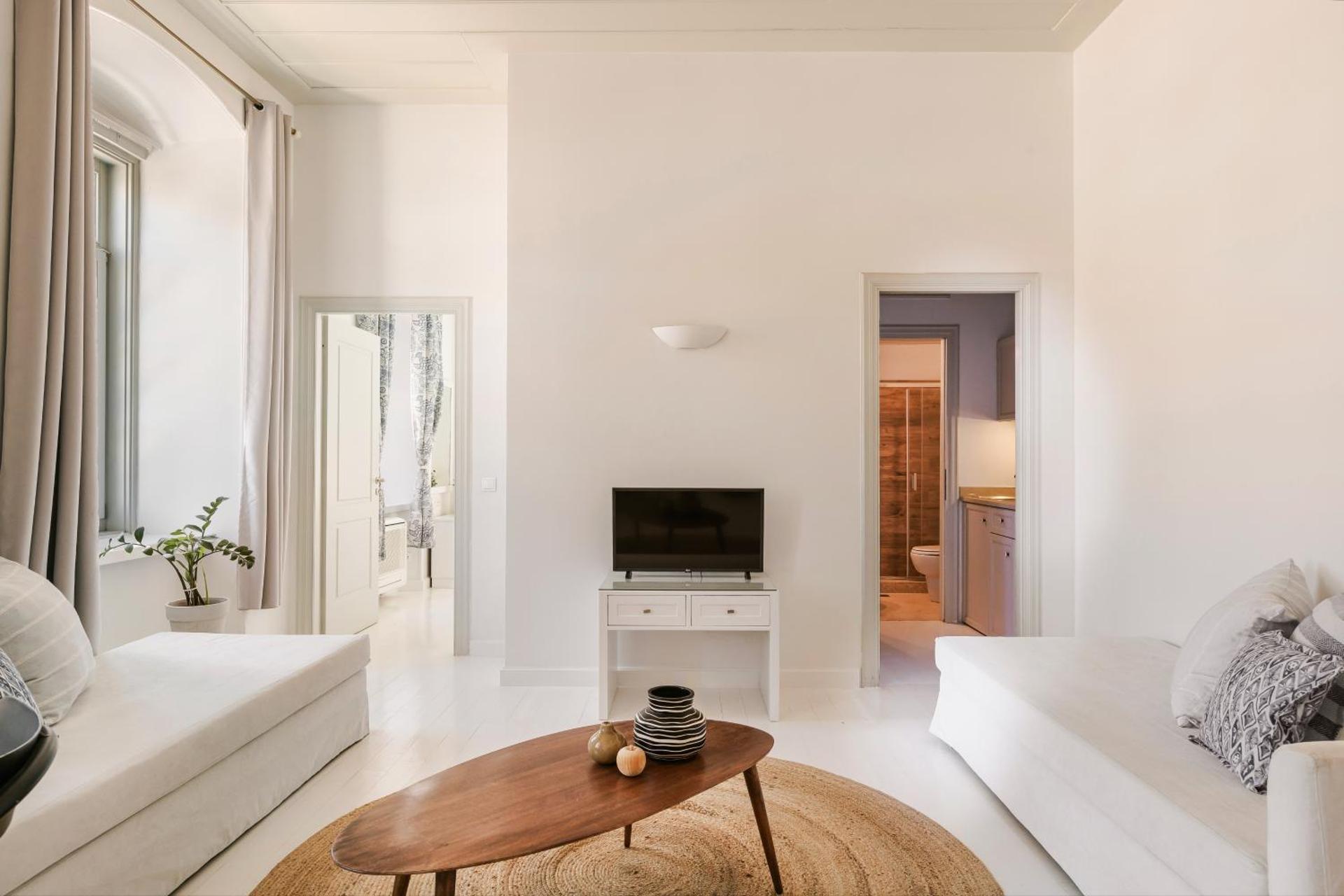 Hydra Hotel - Photo 14