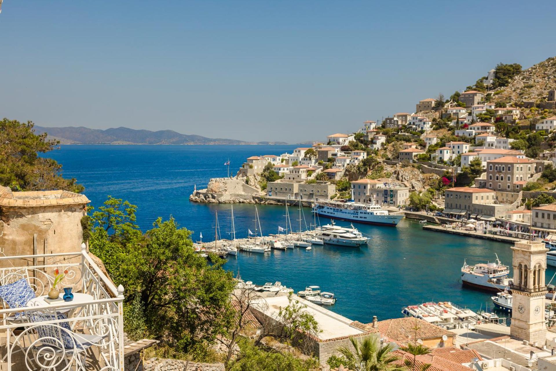 Hydra Hotel - Photo 23