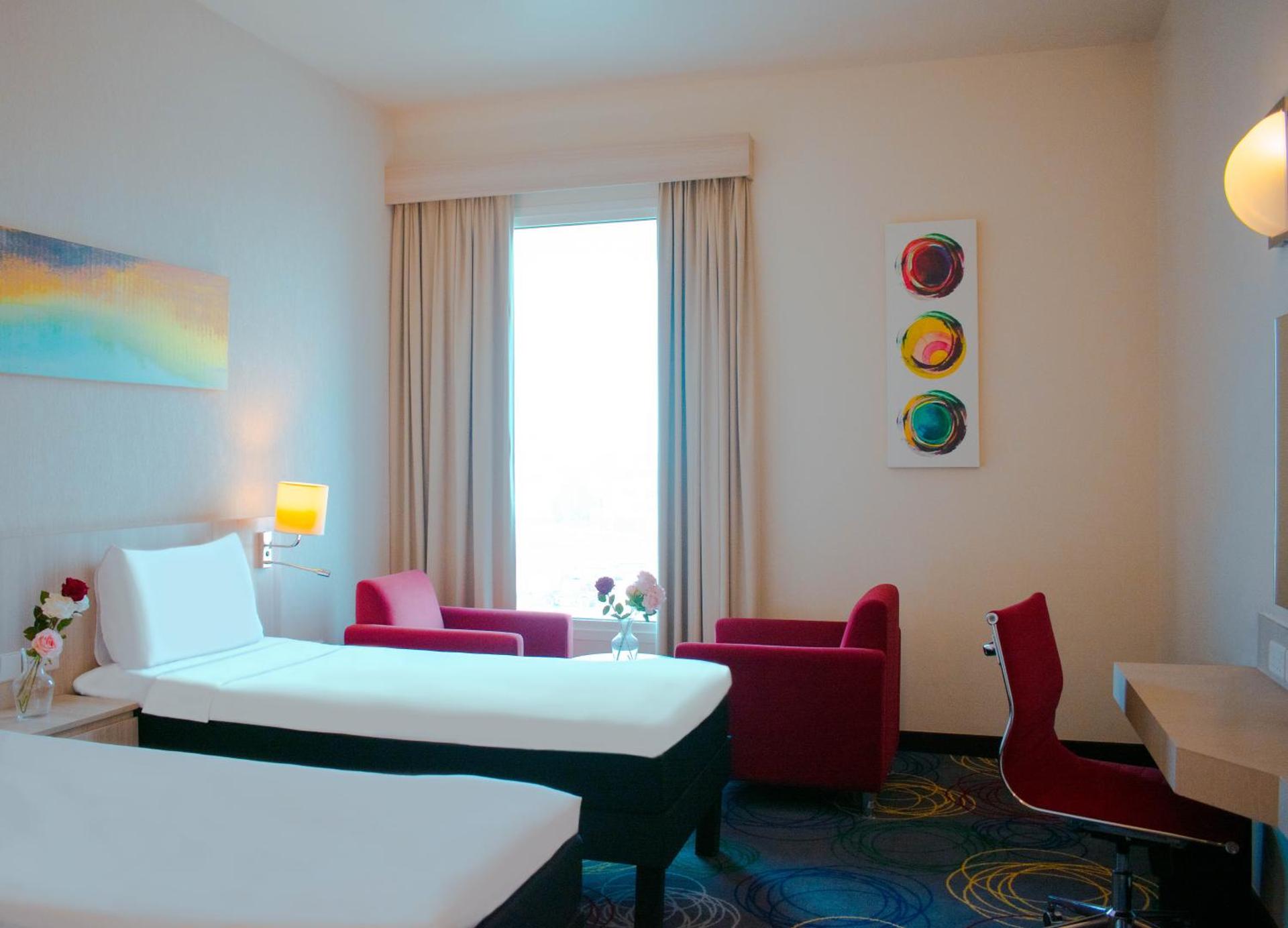 Ibis Styles Dragon Mart Dubai - Photo 29