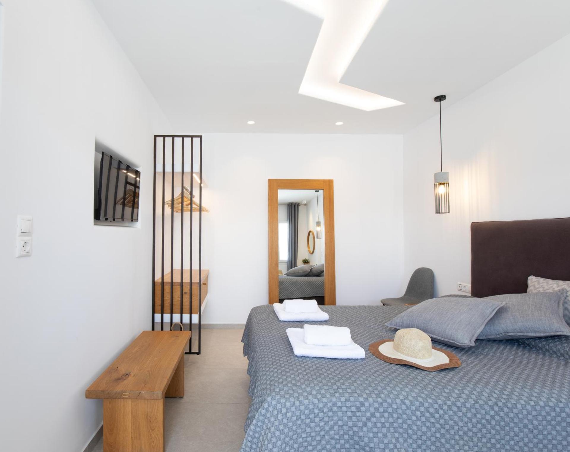 Agia Anna Beachfront Boutique - Photo 29