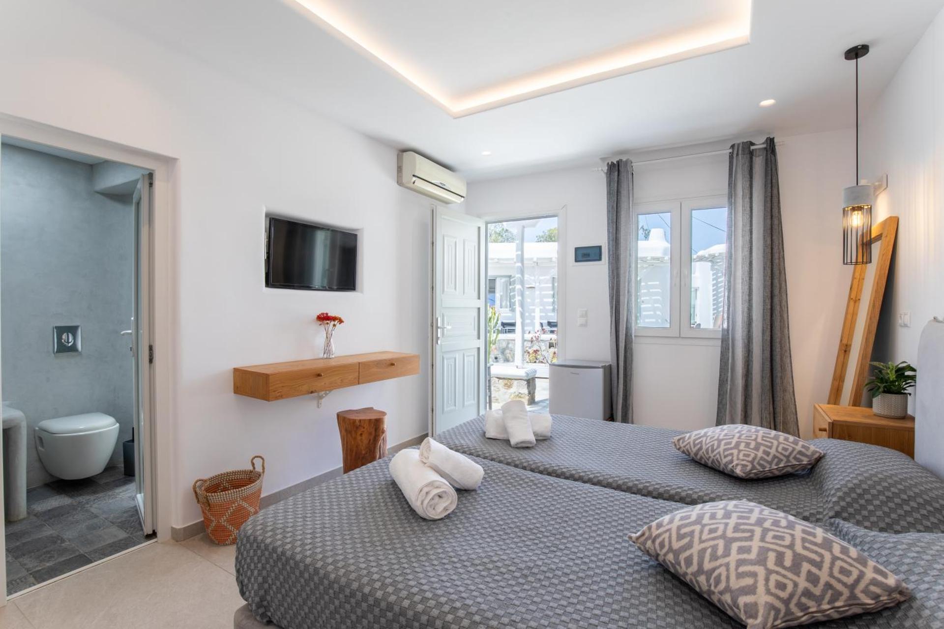 Agia Anna Beachfront Boutique - Photo 34