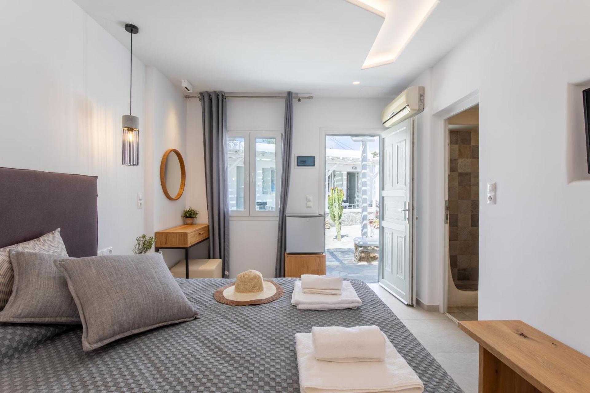 Agia Anna Beachfront Boutique - Photo 31