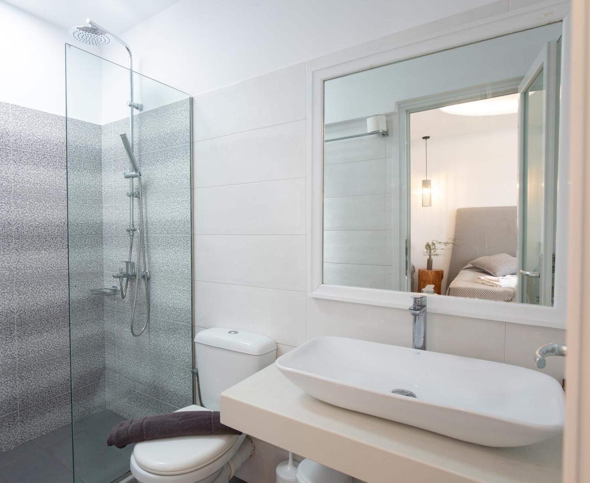 Agia Anna Beachfront Boutique - Photo 25