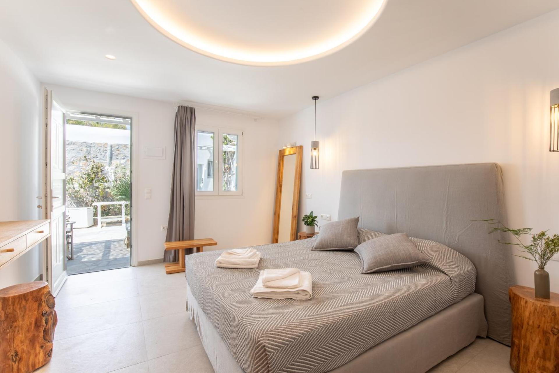 Agia Anna Beachfront Boutique - Photo 56