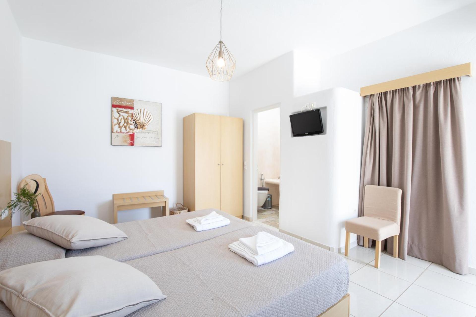 Agia Anna Beachfront Boutique - Photo 99