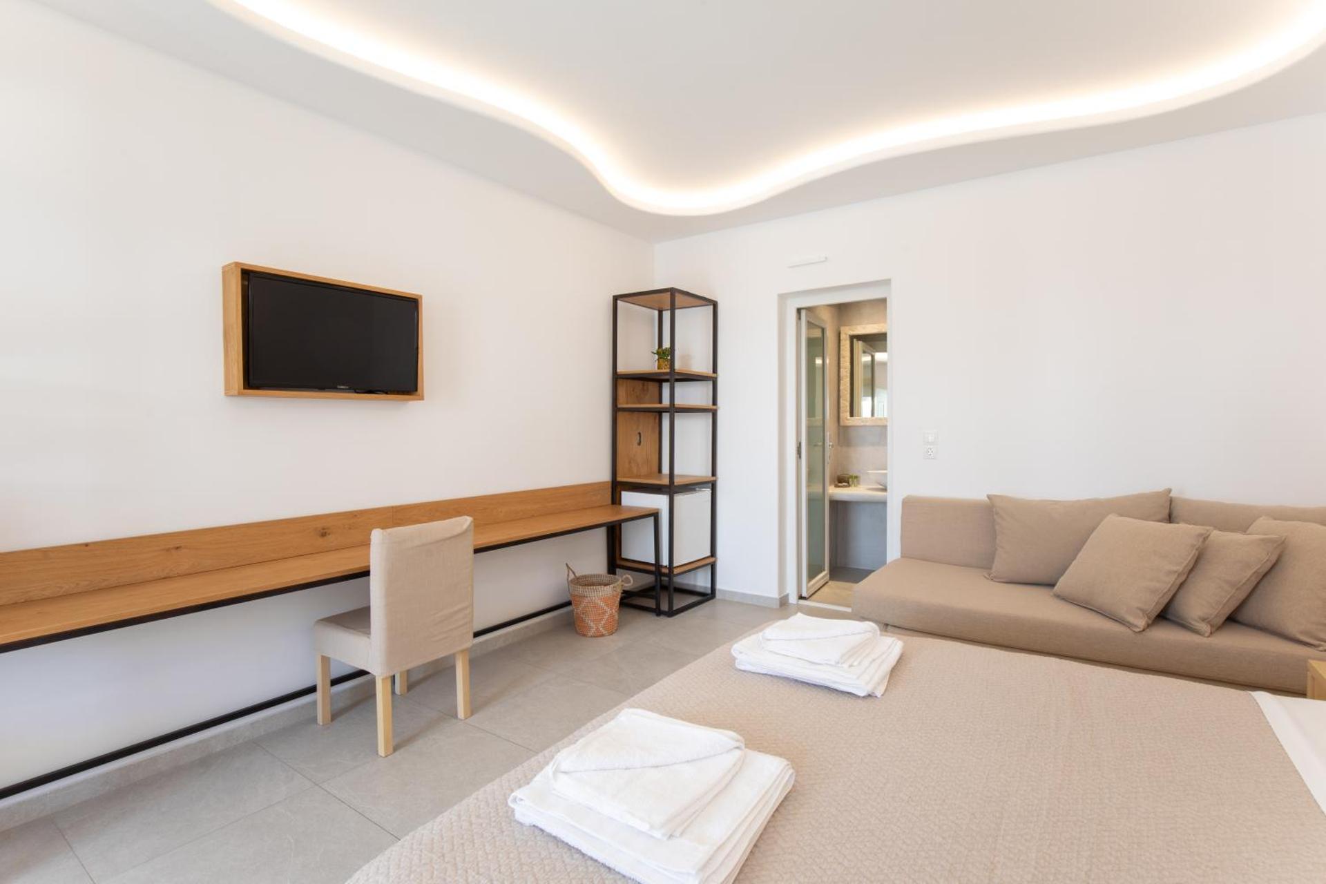 Agia Anna Beachfront Boutique - Photo 57