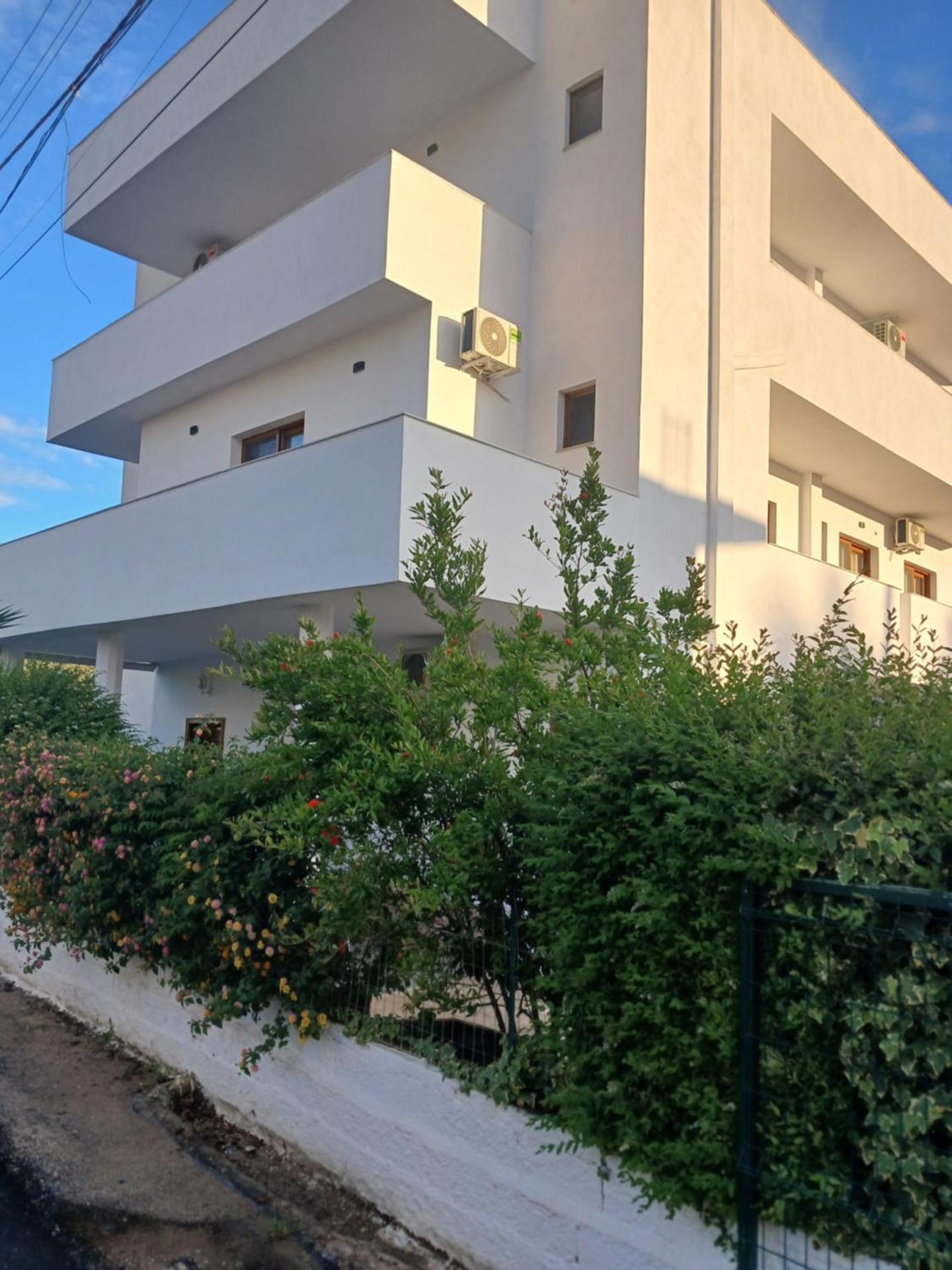 Vila Hergi - Photo 26