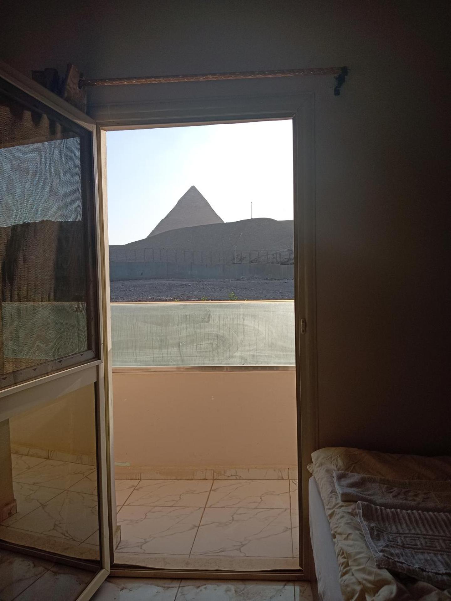 Grensha Pyramids inn - Photo 58
