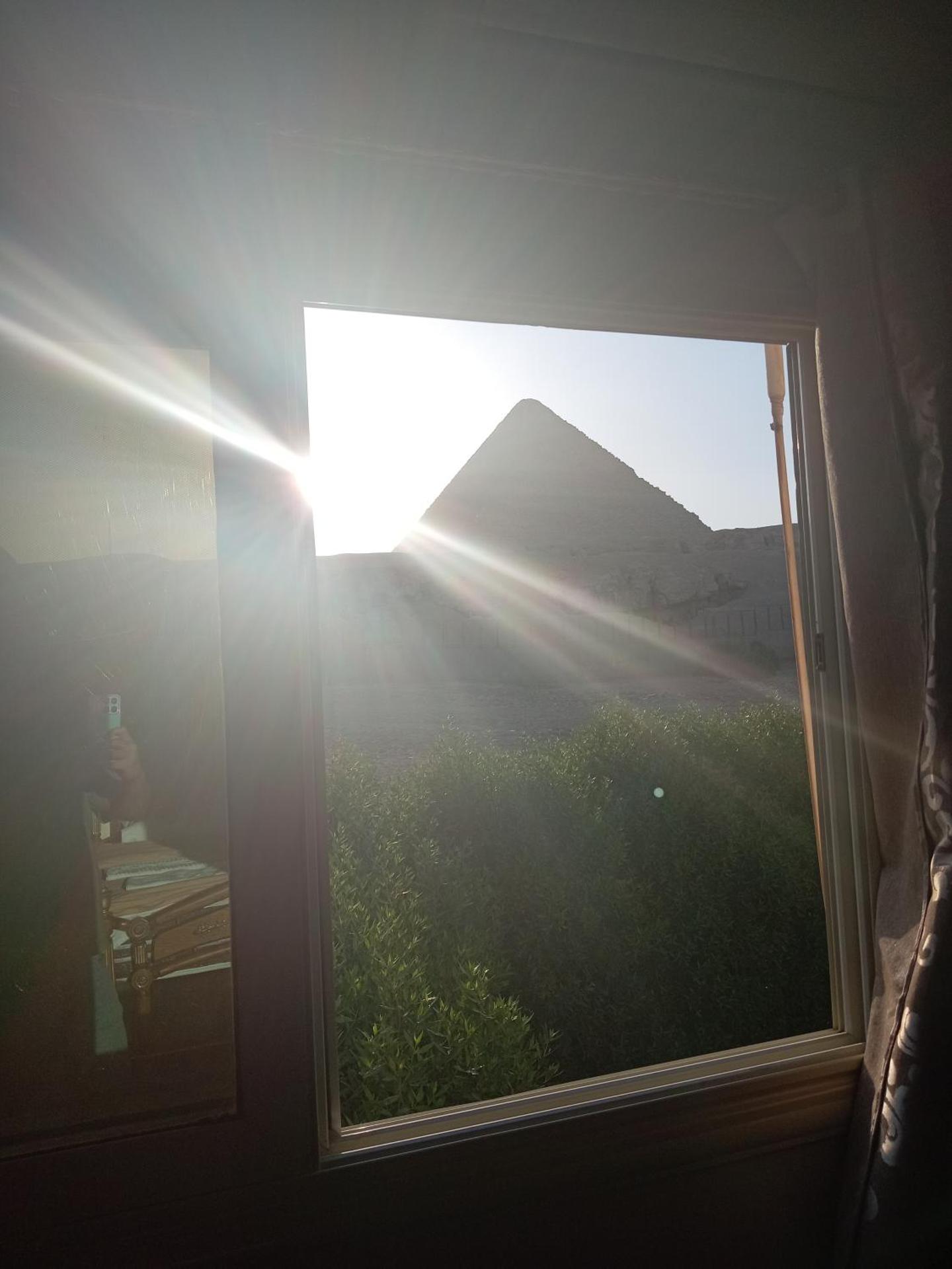 Grensha Pyramids inn - Photo 55