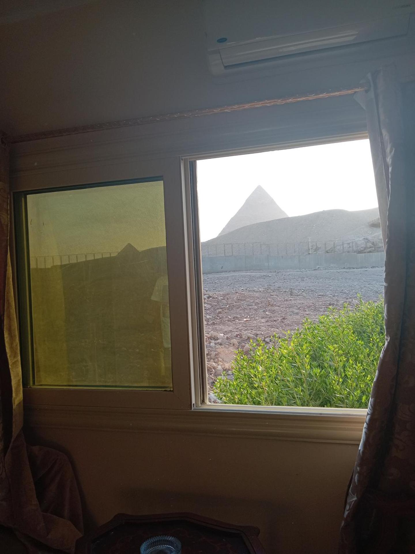 Grensha Pyramids inn - Photo 54