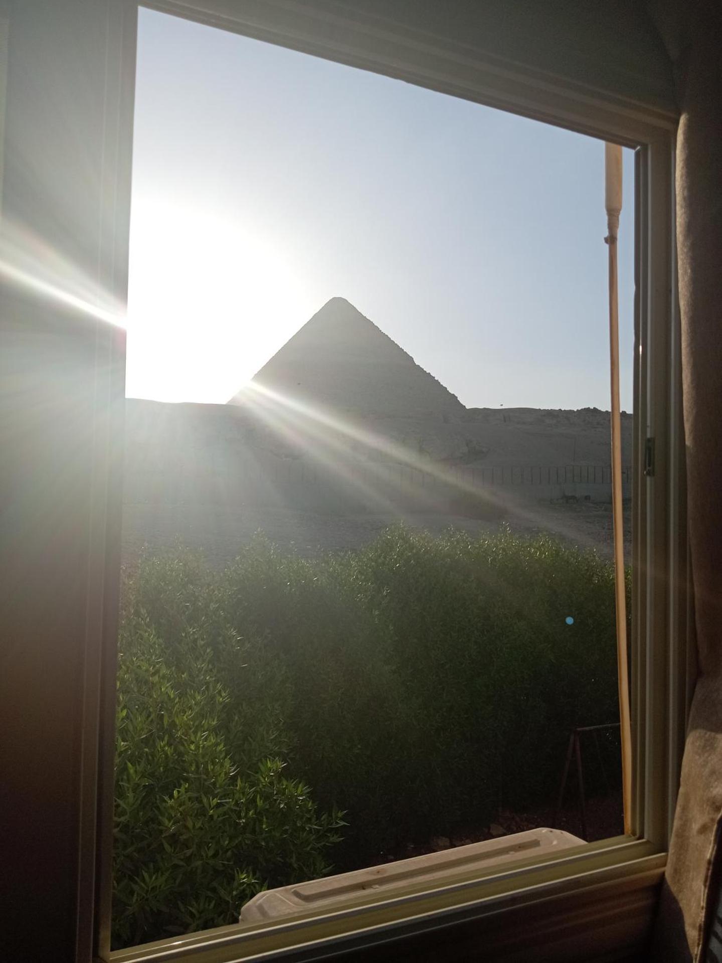 Grensha Pyramids inn - Photo 53