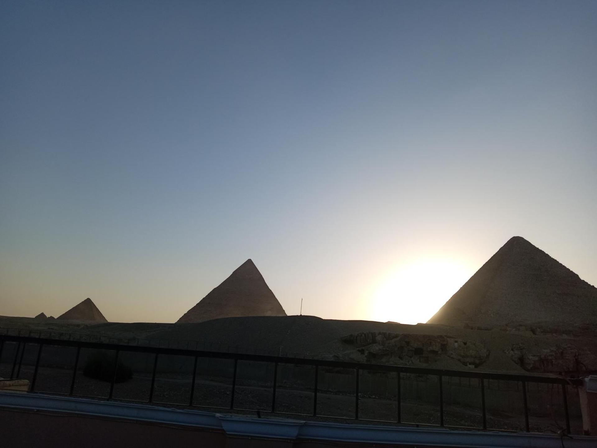 Grensha Pyramids inn - Photo 51