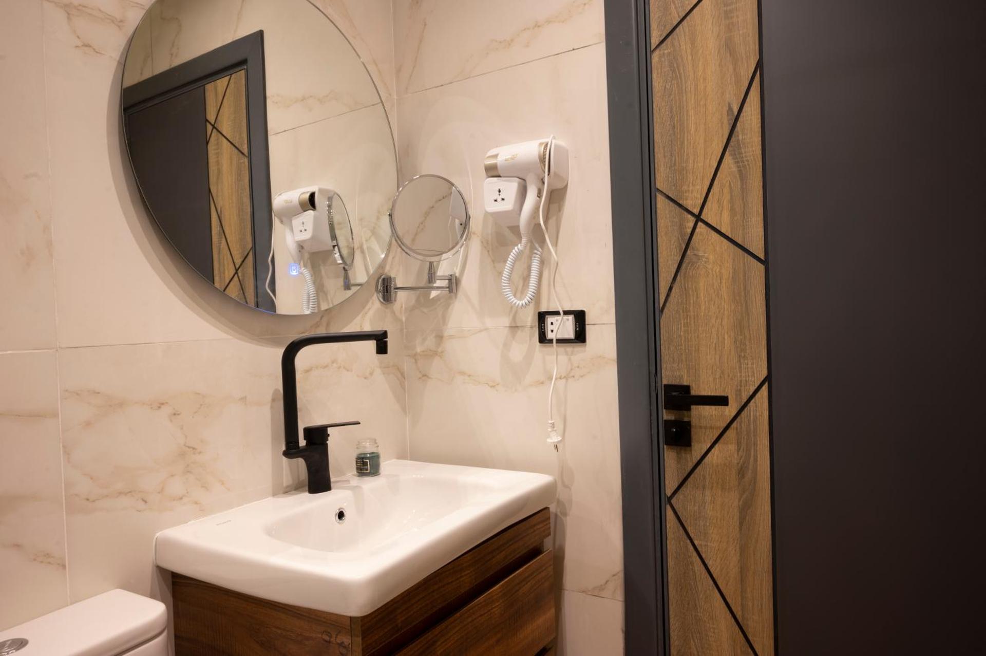 Palm Pyramids View INN - Photo 44