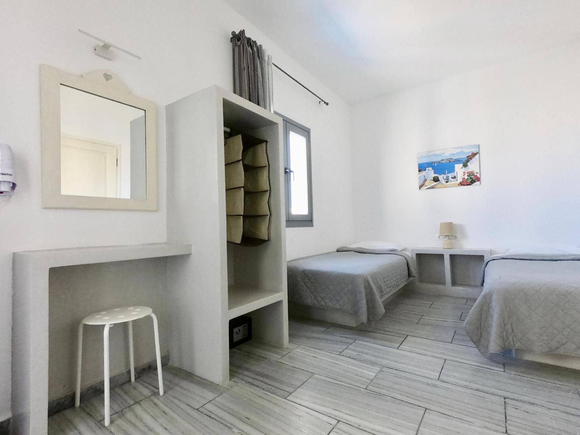 Twin Room with Pool View