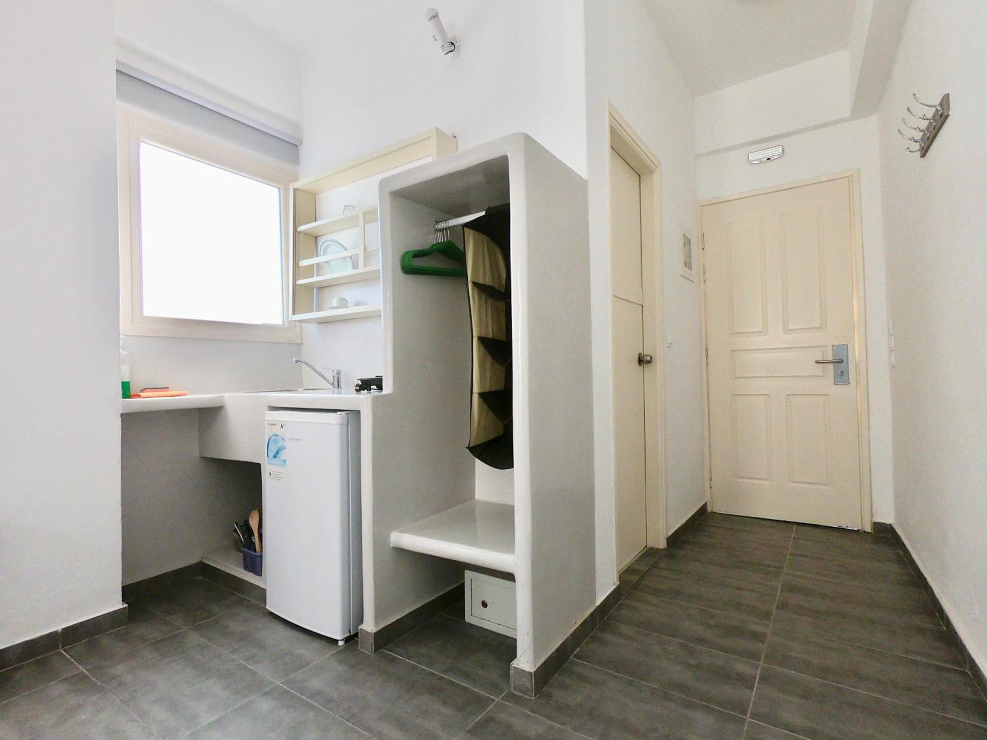 Anny Studios & Rooms Perissa Beach - Photo 54