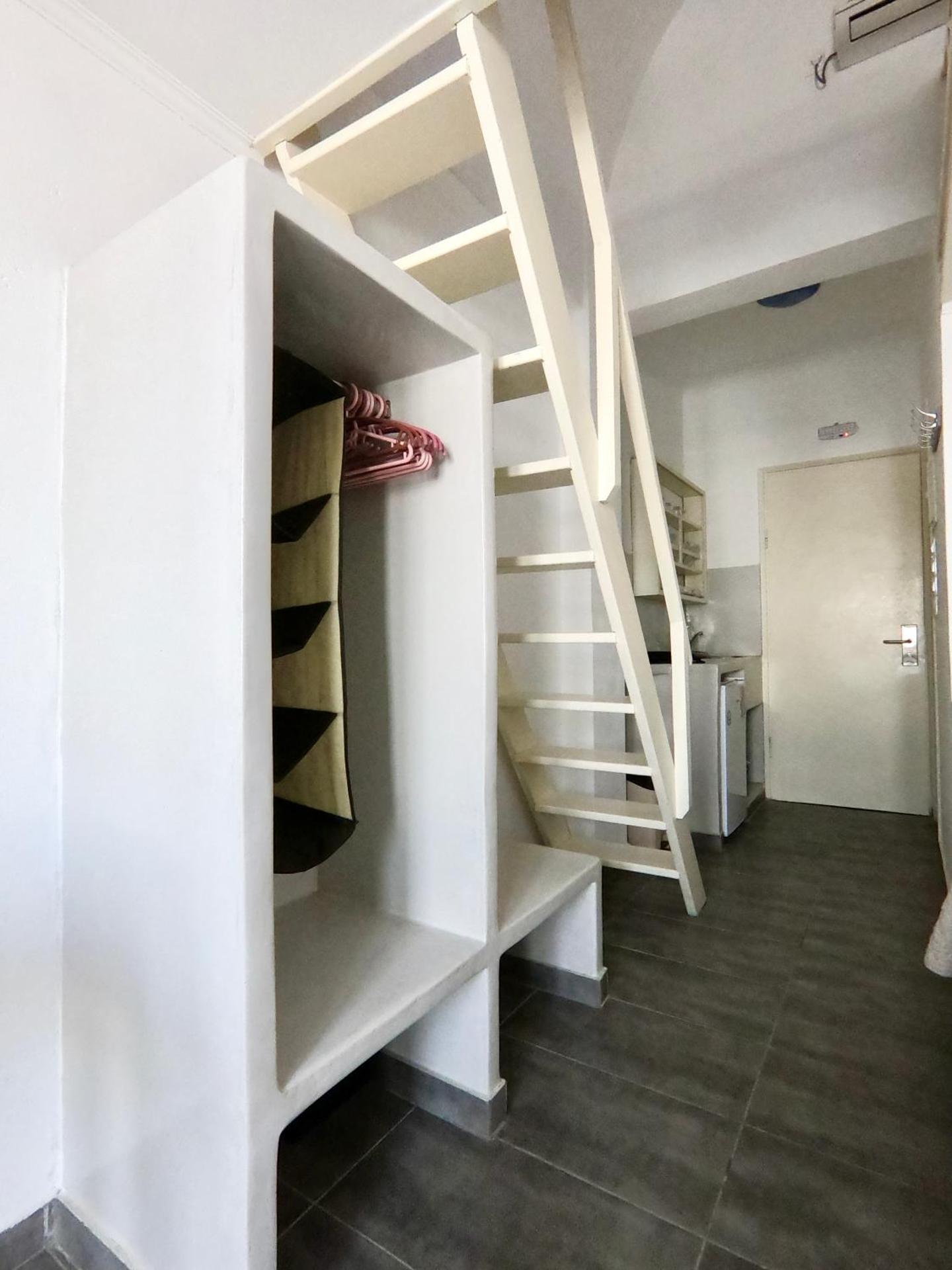 Anny Studios & Rooms Perissa Beach - Photo 85